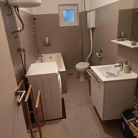 Apartmani アパート ビビニェ